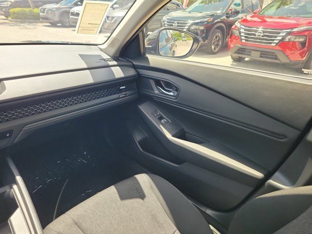 Used 2023 Honda Accord EX image 13