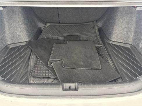 Used 2021 Honda Accord Touring image 27