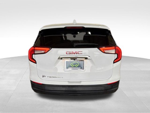 Used 2023 GMC Terrain SLE FWD image 4