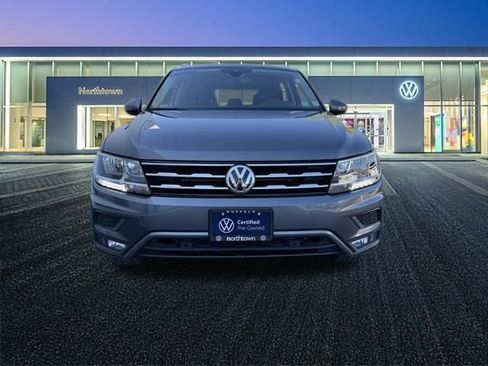 Certified 2020 Volkswagen Tiguan SEL image 9