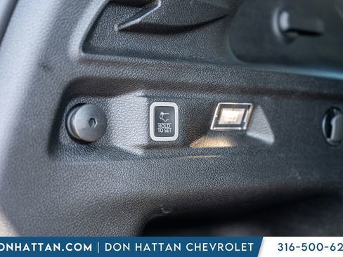 Used 2023 Jeep Grand Cherokee L Limited AWD/4WD image 35