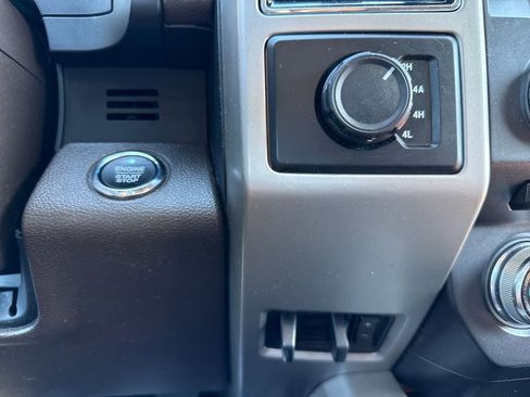 Used 2018 Ford F150 King Ranch image 25