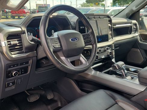 Used 2023 Ford F150 Lariat AWD/4WD image 18