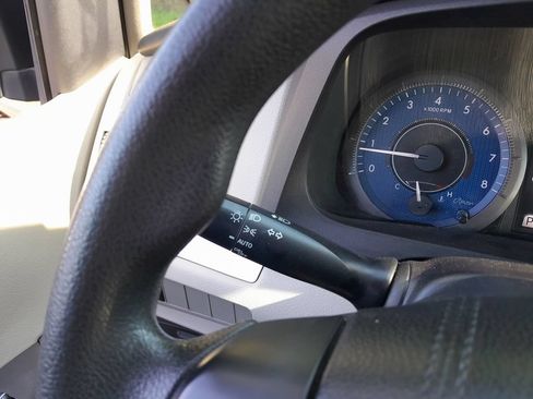 Used 2018 Toyota Sienna LE AWD/4WD image 20