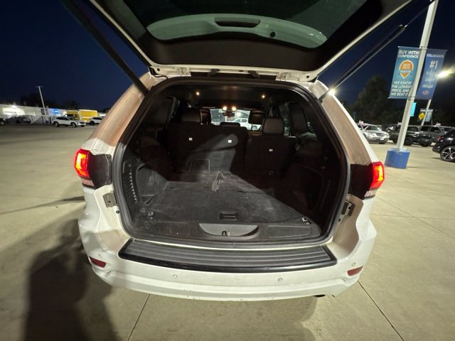 Used 2018 Jeep Grand Cherokee Altitude AWD/4WD image 22
