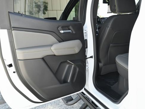 New 2026 Chevrolet Colorado ZR2 w/ ZR2 Bison Edition AWD/4WD image 42