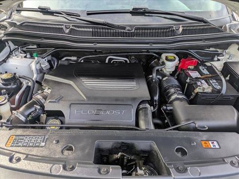 Used 2018 Ford Explorer Sport image 22