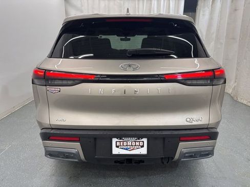 Used 2023 INFINITI QX60 Sensory AWD/4WD image 7