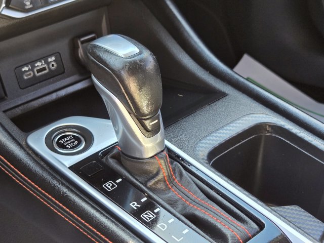 Used 2025 Nissan Sentra SR w/ SR Premium Package FWD image 31