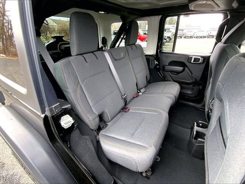 Certified 2024 Jeep Wrangler Unlimited Sport AWD/4WD image 19