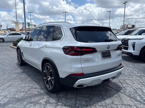 Used 2024 BMW X5 sDrive40i w/ Premium Package RWD image 5