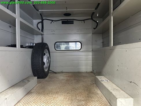 Used 2011 Ford F450 XL w/ PWR Equipment Group image 15