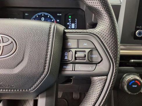 Used 2026 Toyota Tacoma 4x4 Double Cab image 21