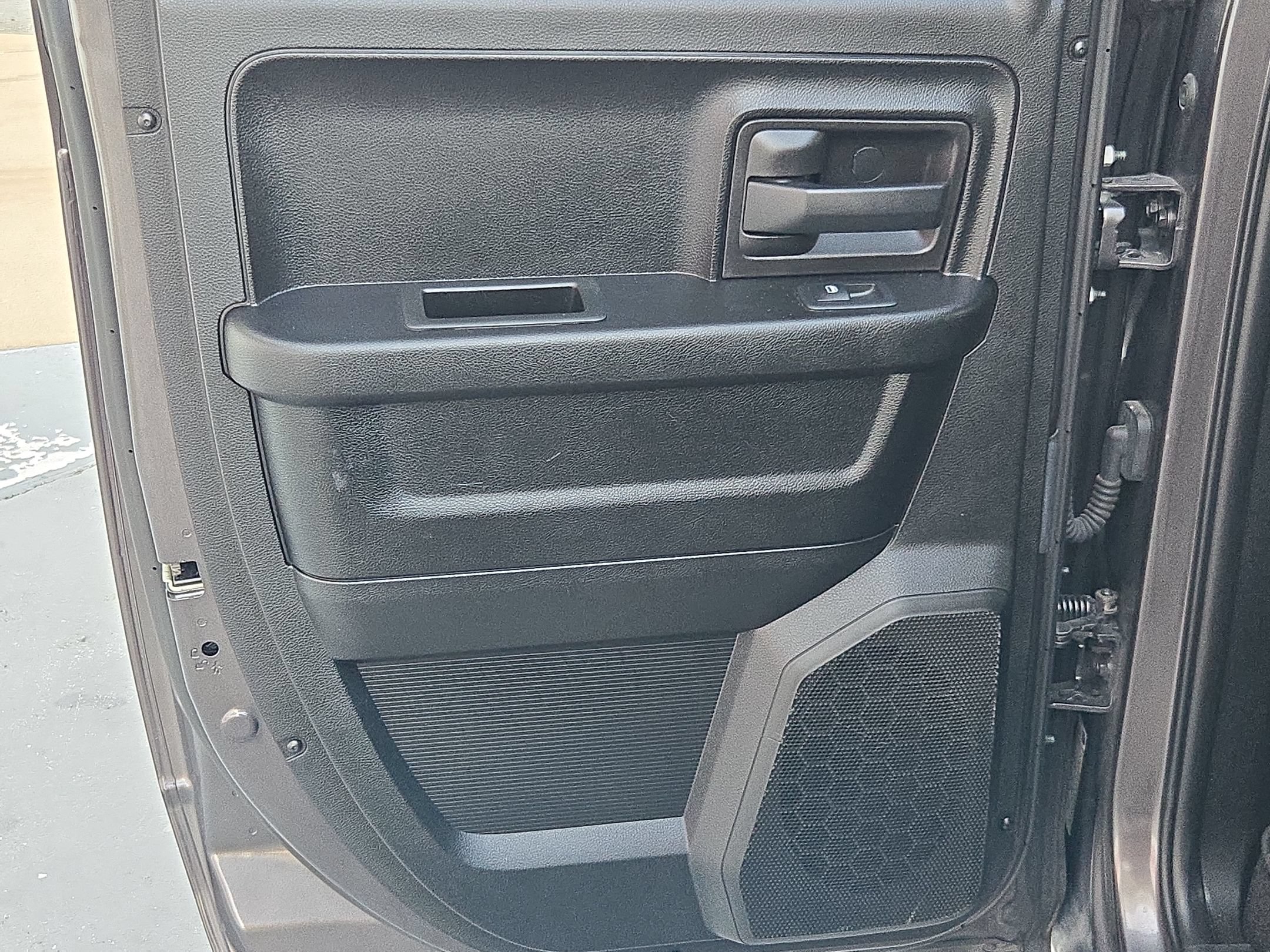Used 2019 RAM 1500 Tradesman w/ Chrome Plus Package RWD image 33