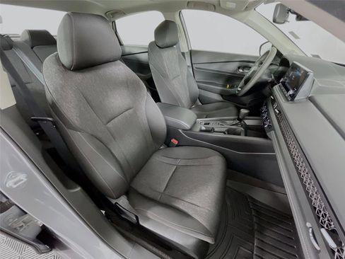 Used 2025 Honda Accord SE image 29