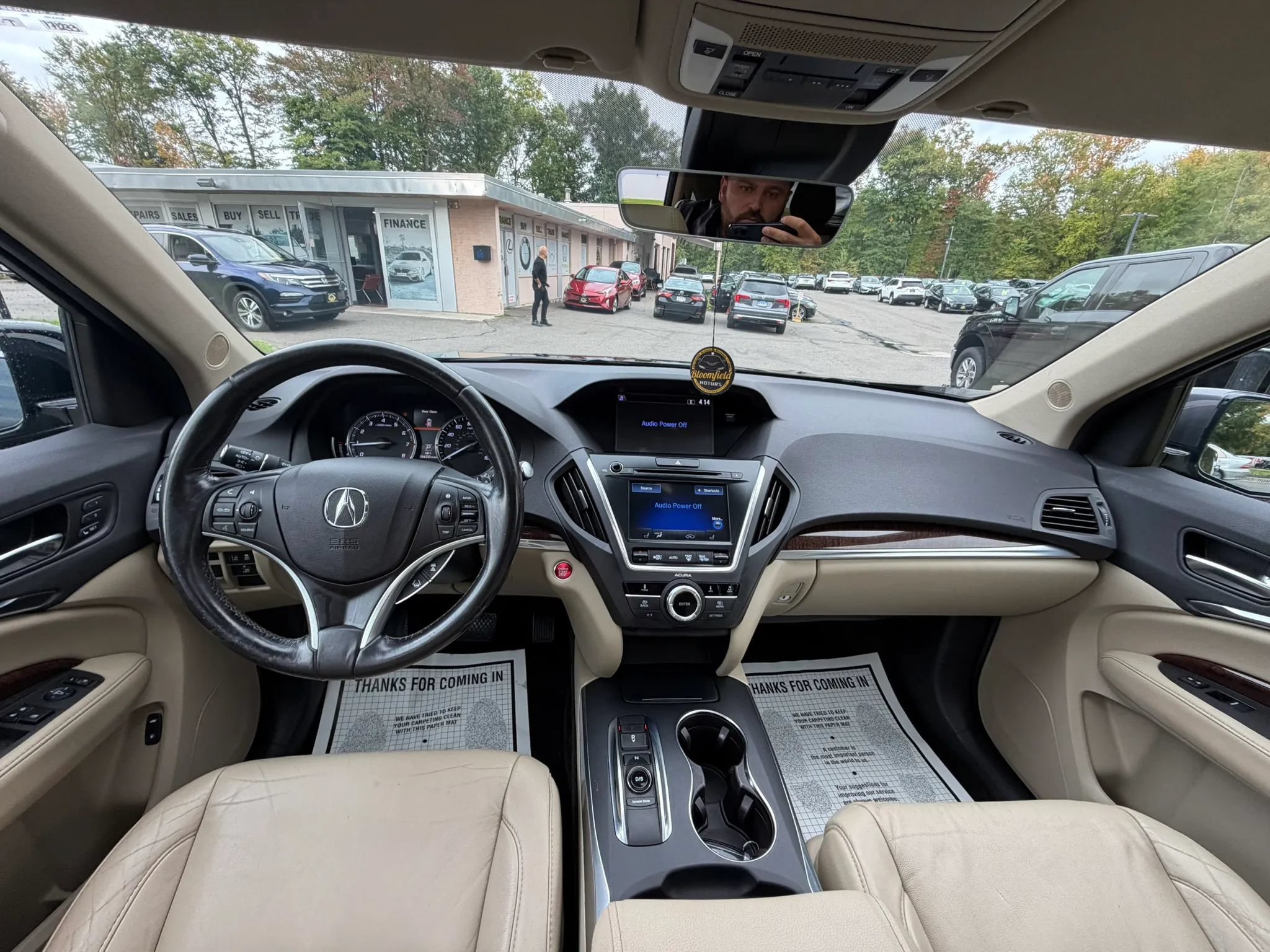 Used 2017 Acura MDX SH-AWD image 22