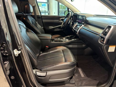 Certified 2022 Kia Sorento S FWD image 21