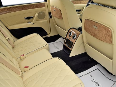 Used 2015 Bentley Flying Spur V8 AWD/4WD image 30