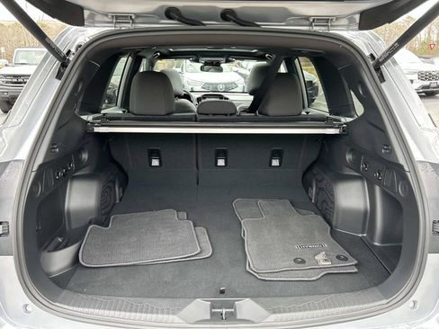 Used 2025 Subaru Forester Premium AWD/4WD image 14