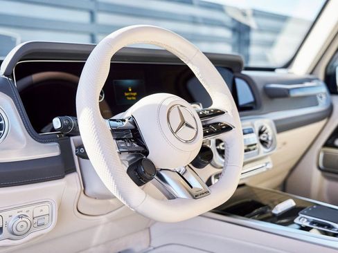 Used 2025 Mercedes-Benz G 63 AMG 4MATIC image 47