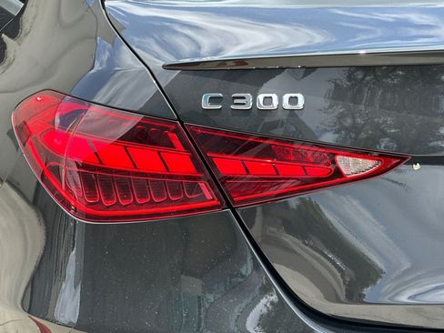 Used 2023 Mercedes-Benz C 300 Sedan image 25