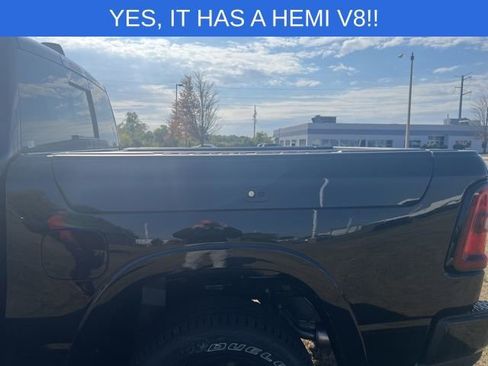 New 2026 RAM 1500 4x4 Crew Cab image 6