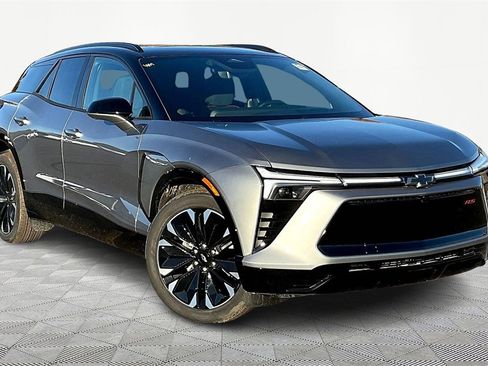 New 2026 Chevrolet Blazer EV RS image 2