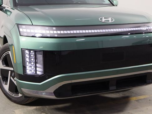 Used 2026 Hyundai Ioniq 9 Calligraphy image 46