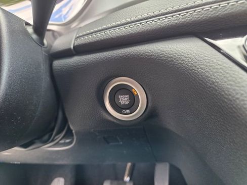 New 2026 Chrysler Pacifica Select image 25