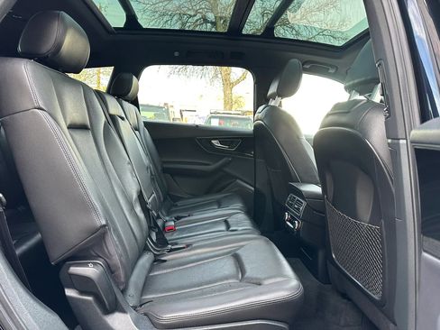 Used 2017 Audi Q7 3.0T Premium Plus AWD/4WD image 24
