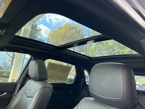 Used 2023 Cadillac XT5 Premium Luxury image 18