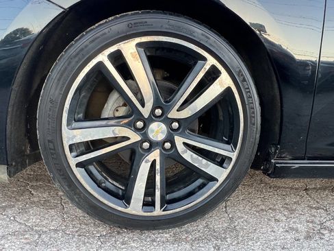 Used 2017 Chevrolet Cruze Premier FWD image 28