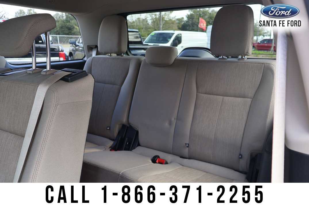 Used 2024 Ford Expedition XLT RWD image 19