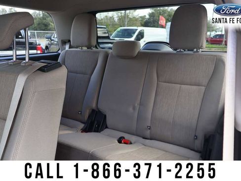 Used 2024 Ford Expedition XLT image 19