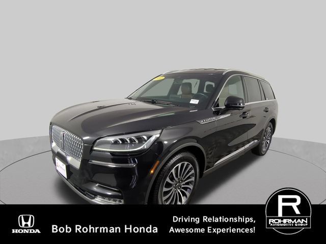 Used 2020 Lincoln Aviator Reserve w/ Elements Package Plus AWD/4WD image 10