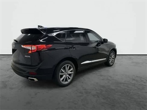 Used 2022 Acura RDX FWD w/ Technology Package image 4