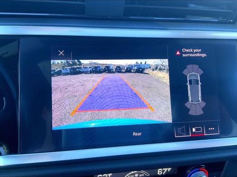 Used 2020 Audi Q3 2.0T Premium w/ Convenience Package image 24