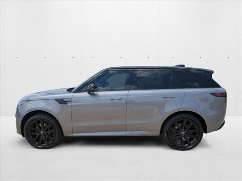 New 2025 Land Rover Range Rover Sport Dynamic SE image 5