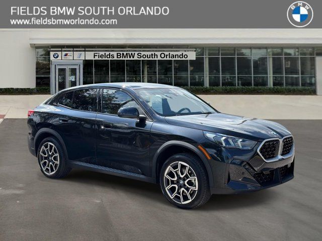 Used 2026 BMW X2 xDrive28i AWD/4WD image 1