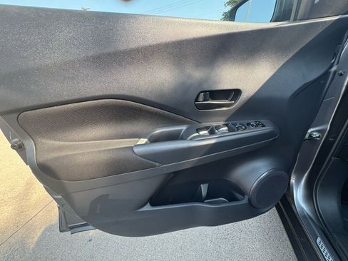 Used 2024 Nissan Kicks S image 24