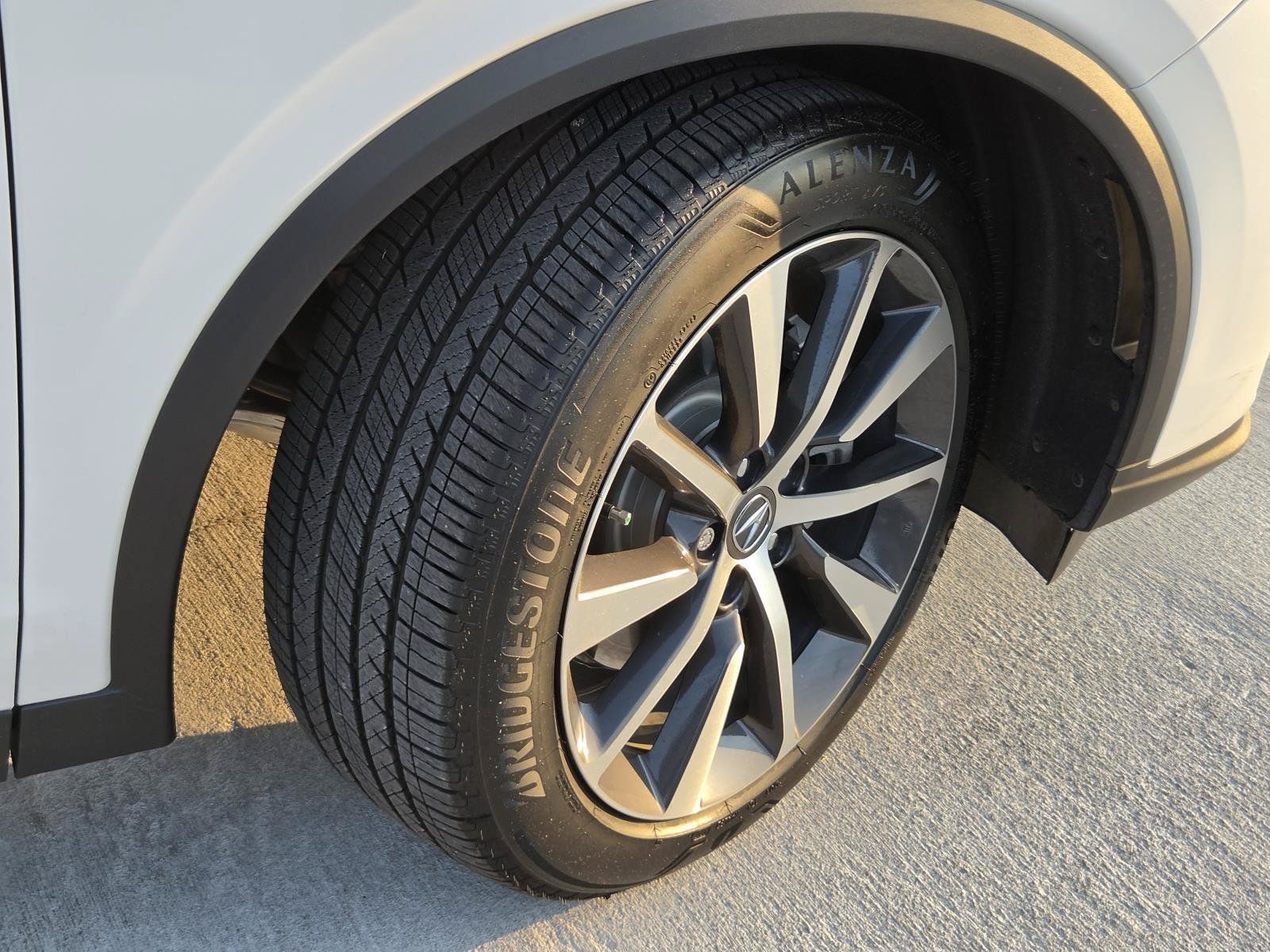 Used 2026 Acura MDX w/ Technology Package FWD image 6