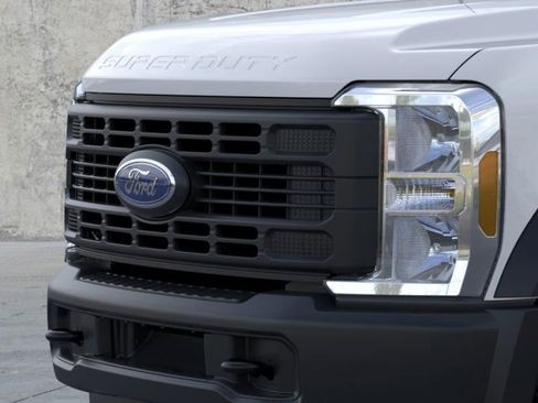 New 2025 Ford F450 XL w/ Snow Plow Prep Package image 17