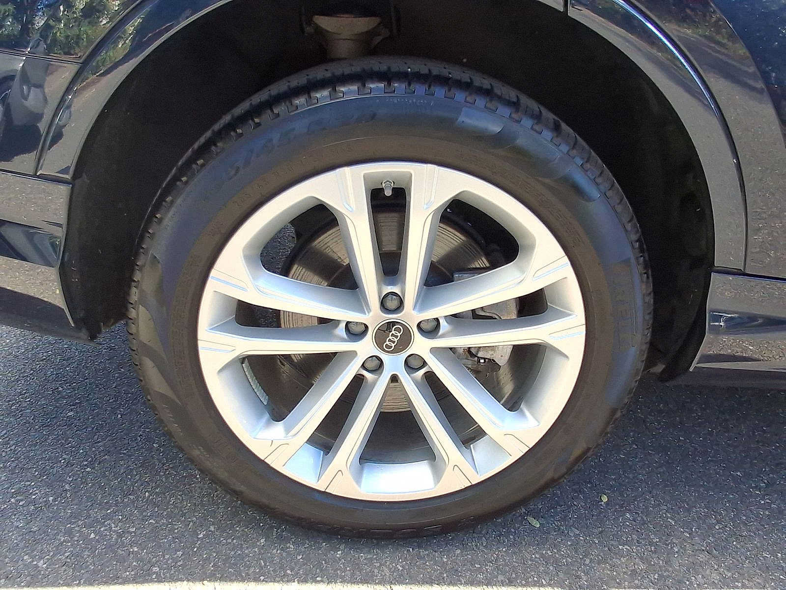 Used 2025 Audi Q7 2.0T Premium w/ Convenience Package AWD/4WD image 33