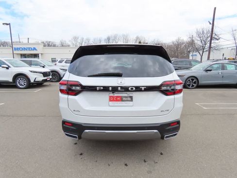 New 2026 Honda Pilot Elite image 5