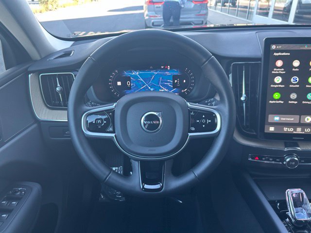 Used 2026 Volvo XC60 B5 Plus AWD/4WD image 18