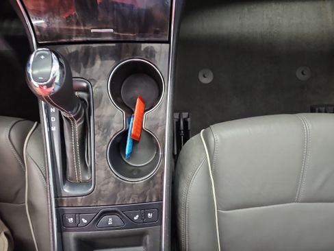 Used 2014 Chevrolet Impala LTZ FWD image 25