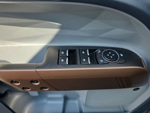 Used 2024 Ford Maverick Lariat w/ FX4 Off-Road Package AWD/4WD image 24