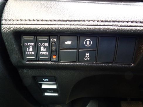 Used 2022 Honda Odyssey EX-L image 41