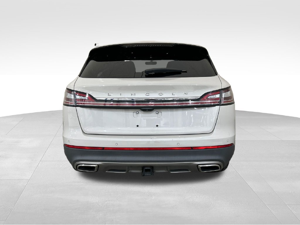 Used 2022 Lincoln Nautilus Reserve w/ Equipment Group 202A AWD/4WD image 4