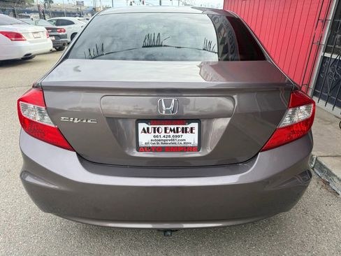Used 2012 Honda Civic LX image 5